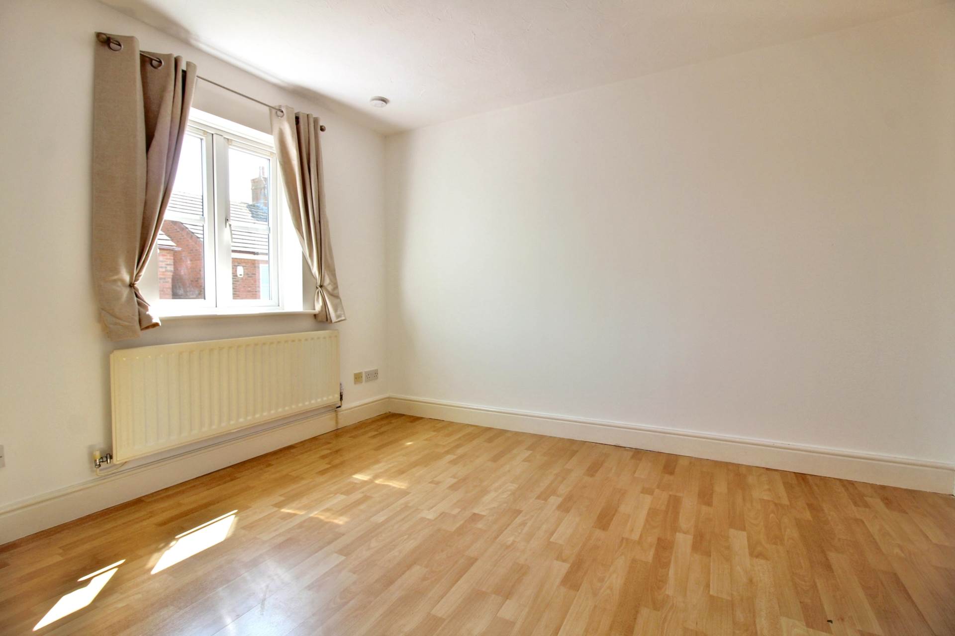 Pottery Close, Aylesbury, Image 7