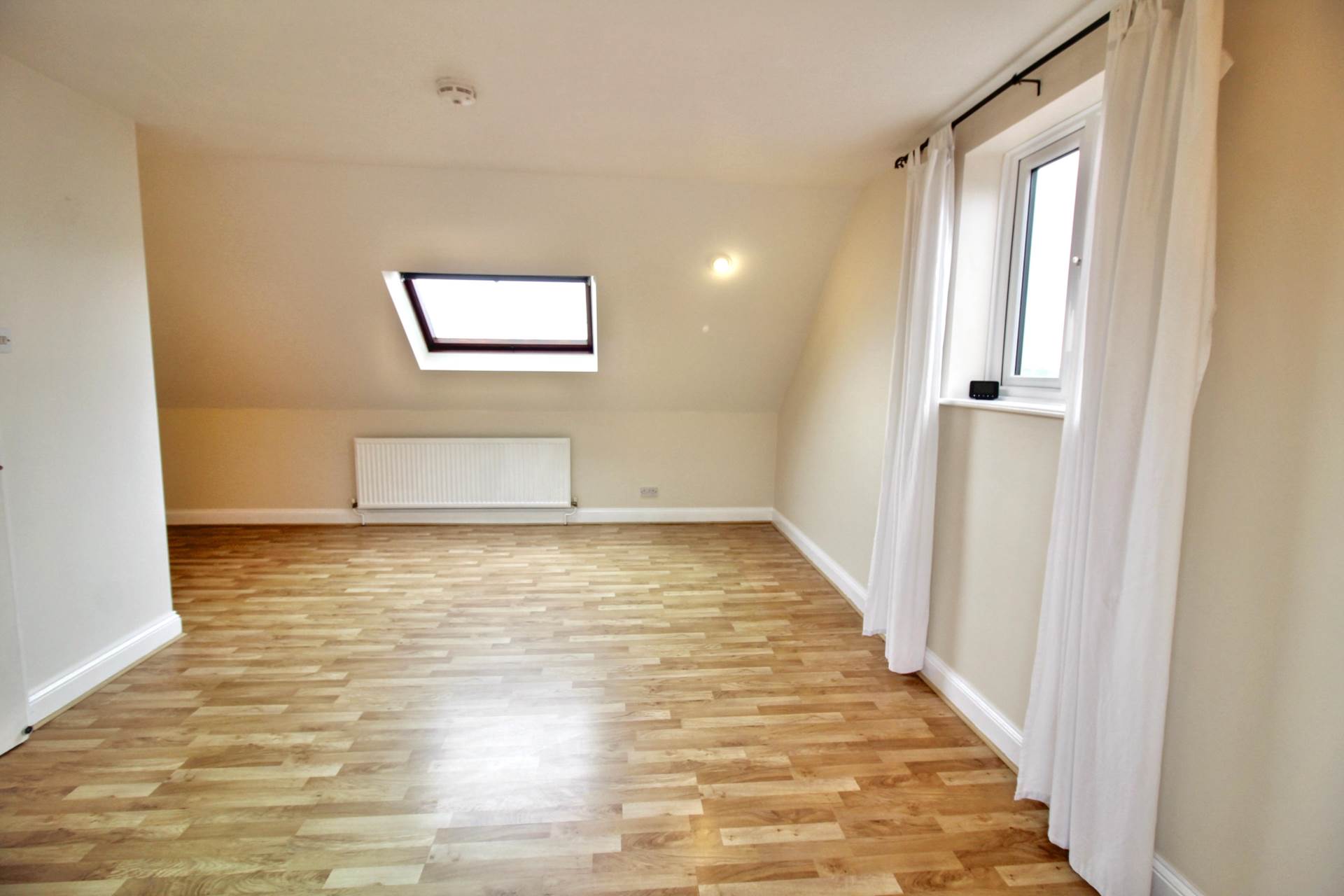 Abbotts Vale Vale Road, Aylesbury, Image 5