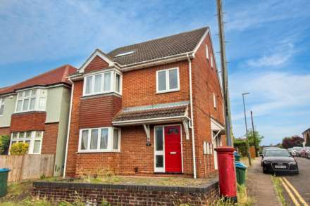 Abbotts Vale Vale Road, Aylesbury, Image 1