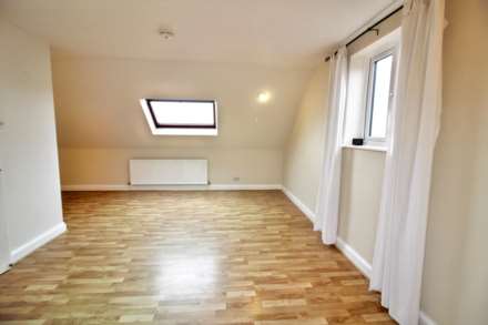 Abbotts Vale Vale Road, Aylesbury, Image 5