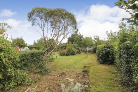 Henry Road, Aylesbury, Image 6