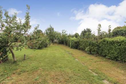 Henry Road, Aylesbury, Image 8