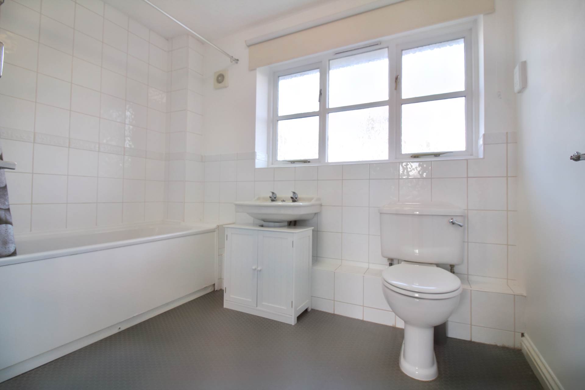 Avocet Way, Aylesbury, Image 8