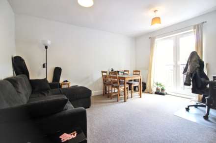 Masters House, Aylesbury, Image 3