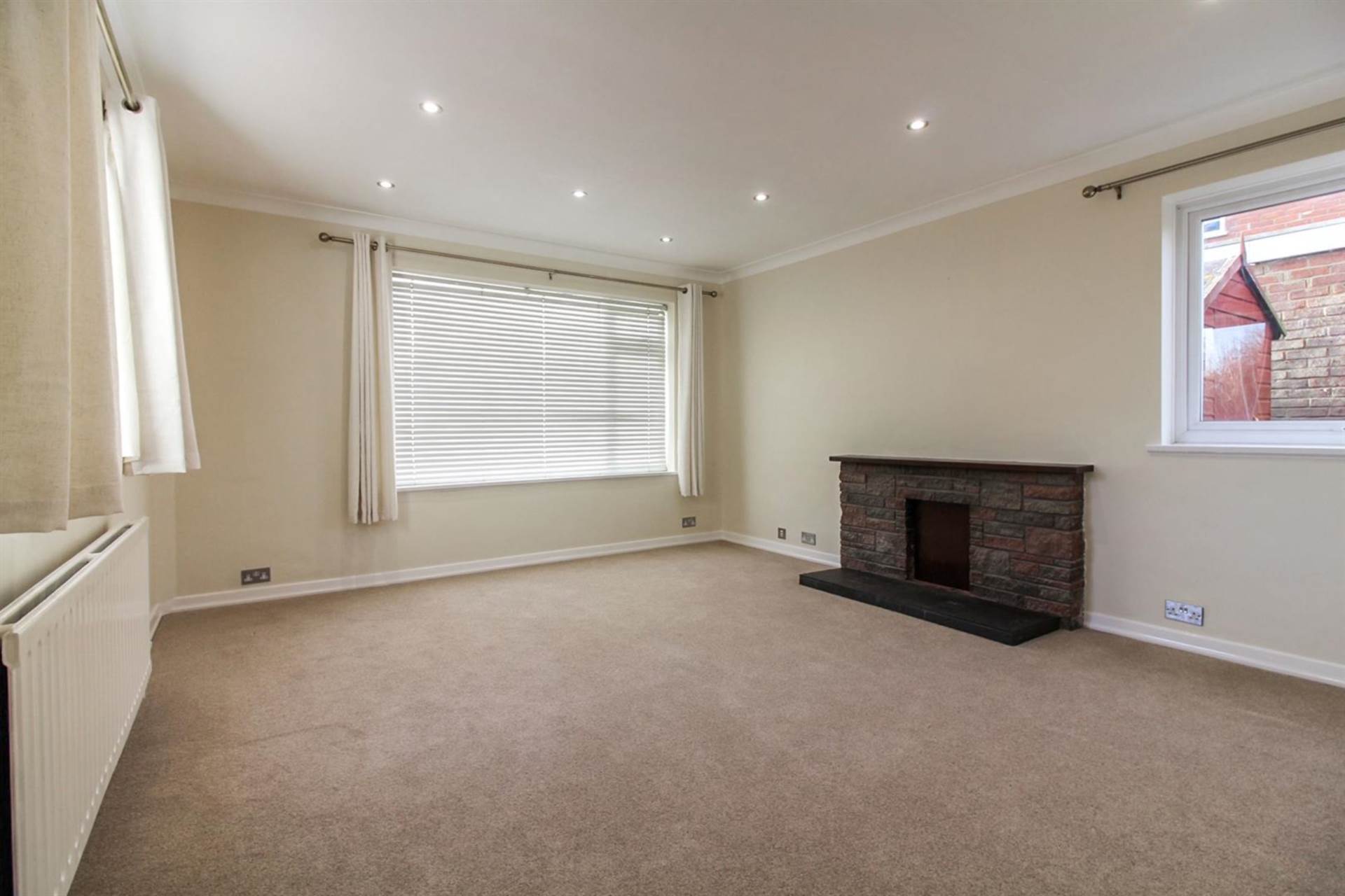 Camborne Avenue, Aylesbury, Image 2