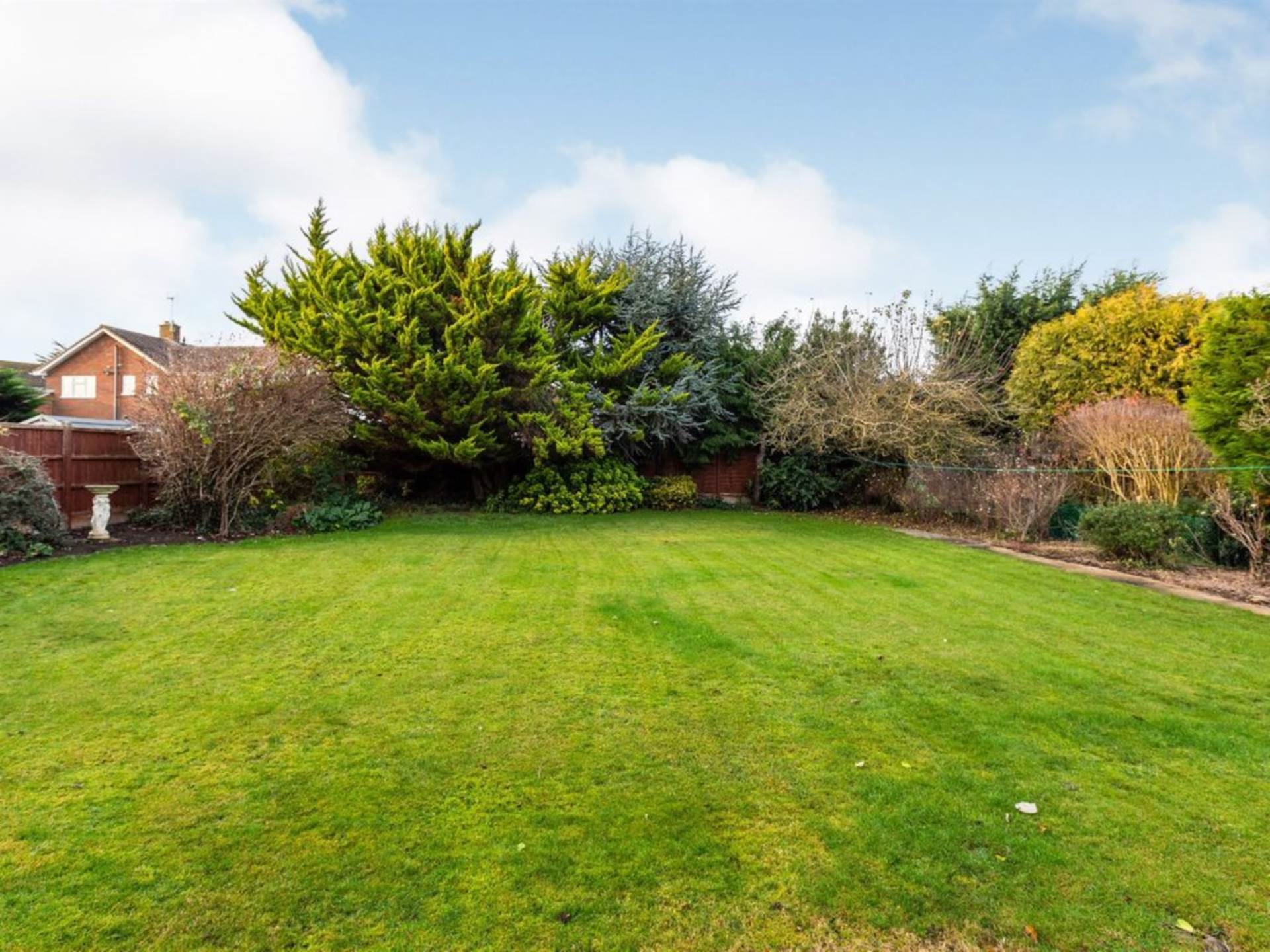 Camborne Avenue, Aylesbury, Image 9