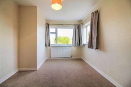 Camborne Avenue, Aylesbury, Image 14