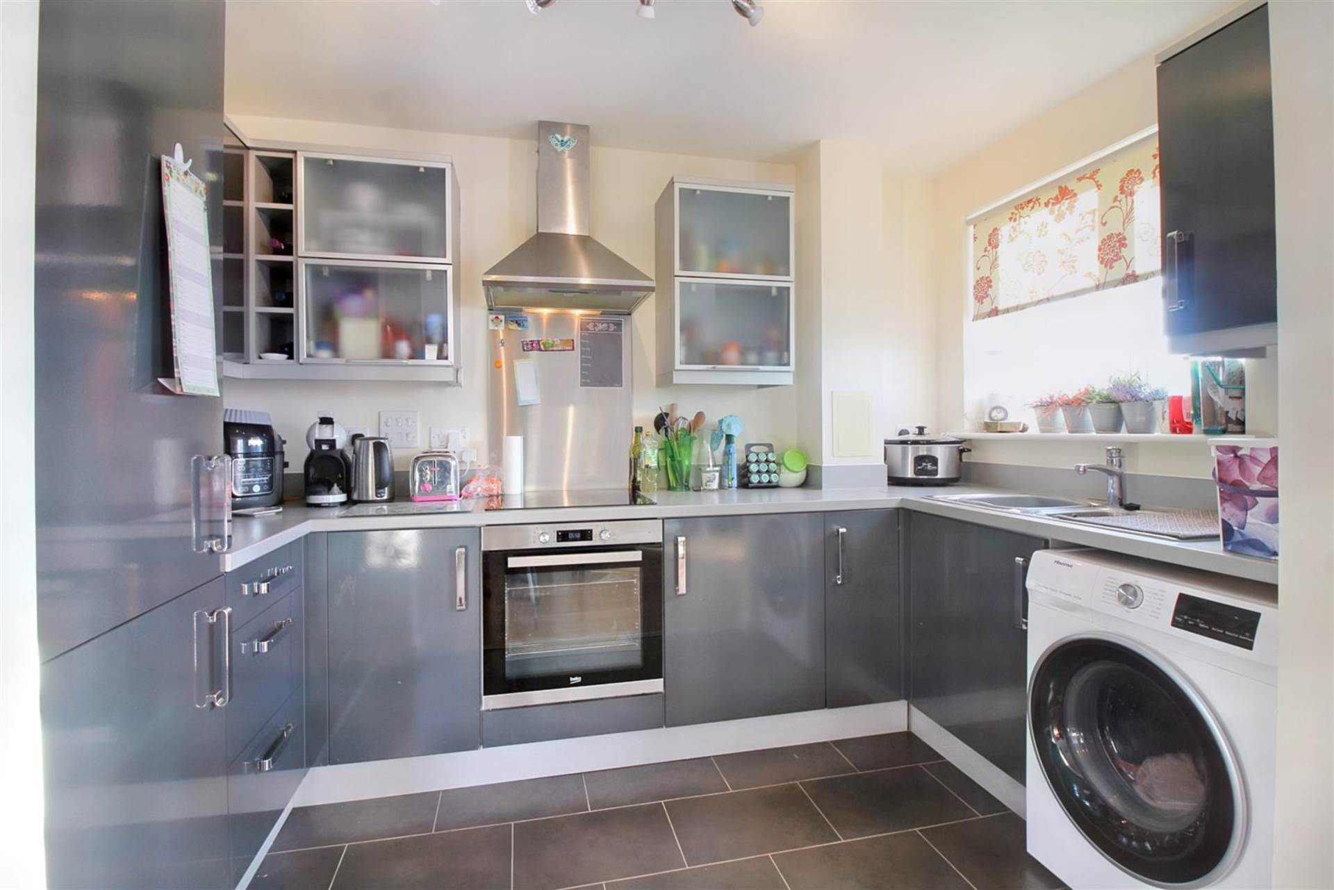 Viridian Square, Aylesbury, Image 2