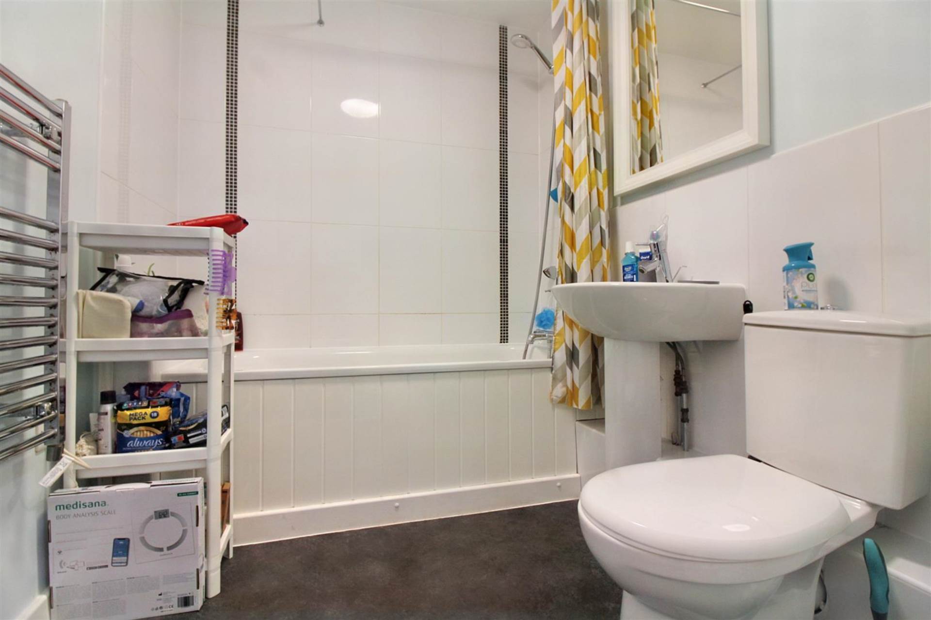 Viridian Square, Aylesbury, Image 4