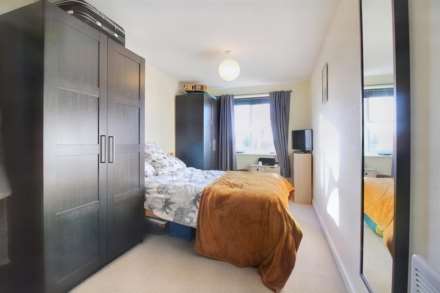 Viridian Square, Aylesbury, Image 7