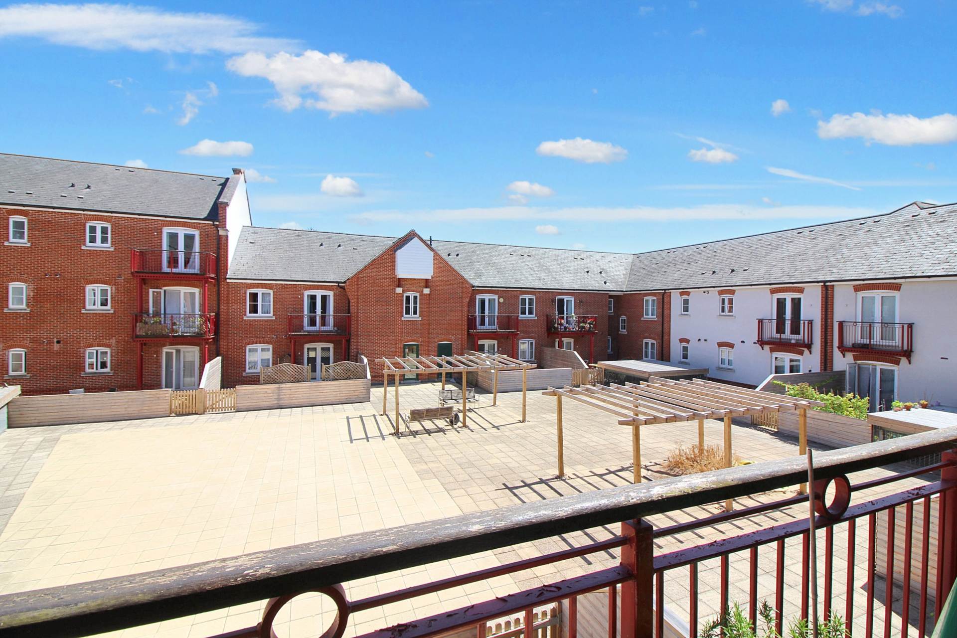 Barnshaw House, Aylesbury, Image 13
