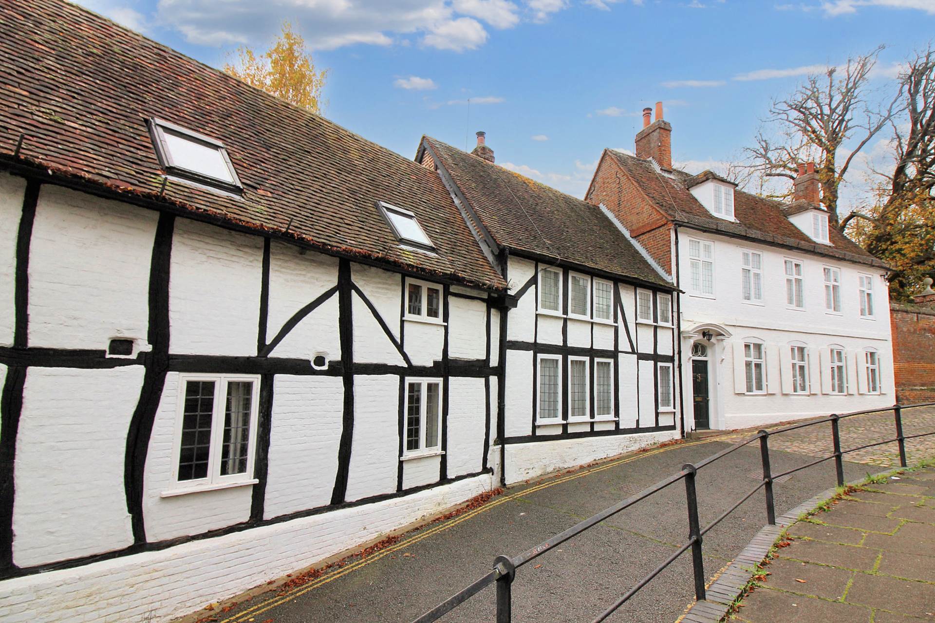 St. Osyths Cottage Parsons Fee, Aylesbury, Image 7