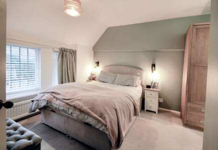 St. Osyths Cottage Parsons Fee, Aylesbury, Image 11