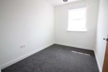 Florey Gardens, Aylesbury, Image 7