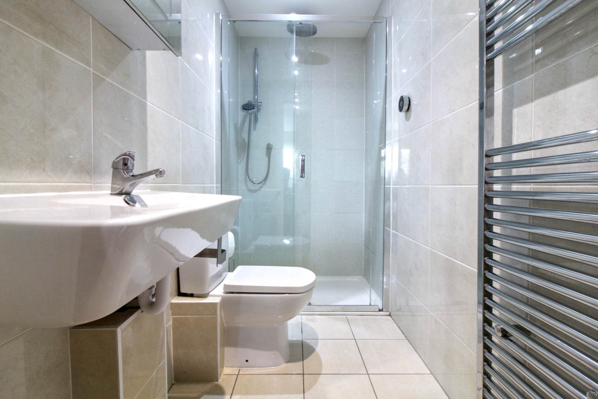 Lay Road, Aylesbury, Image 6