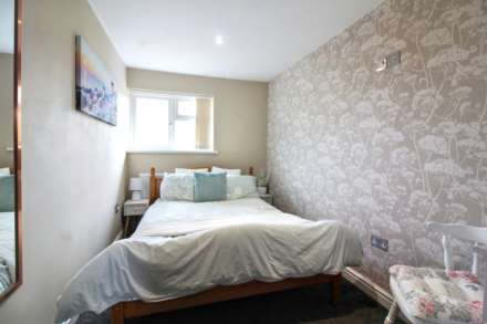 Lay Road, Aylesbury, Image 16