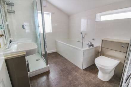 Camborne Avenue, Aylesbury, Image 8