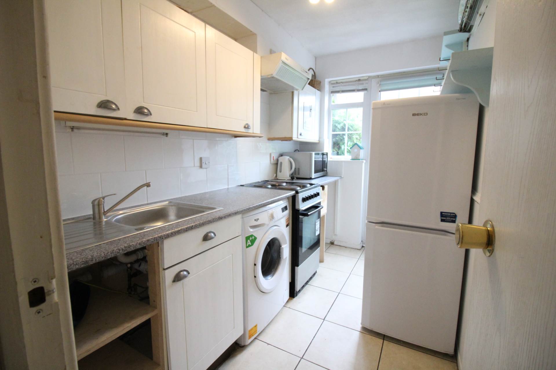 Coppice Way, Aylesbury, Image 3