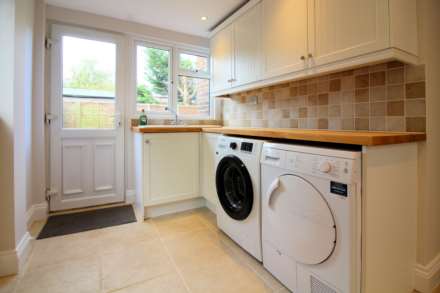 Orchard Close, Waddesdon, Image 8
