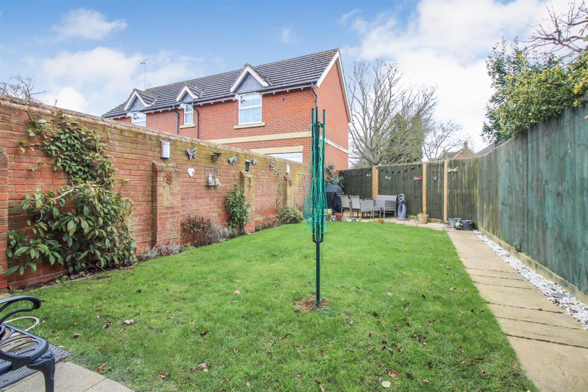 Whitebeam Close, Weston Turville, Image 4