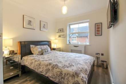 Whitebeam Close, Weston Turville, Image 11