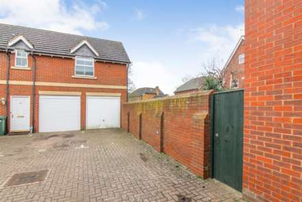 Whitebeam Close, Weston Turville, Image 15