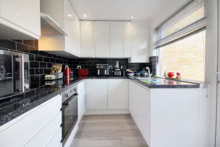 Coppice Way, Aylesbury, Image 3