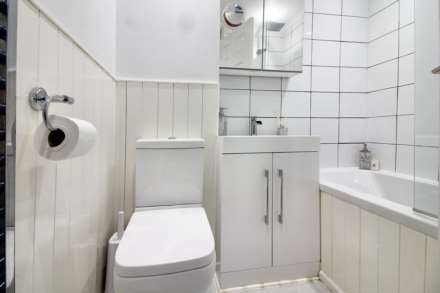 Coppice Way, Aylesbury, Image 8