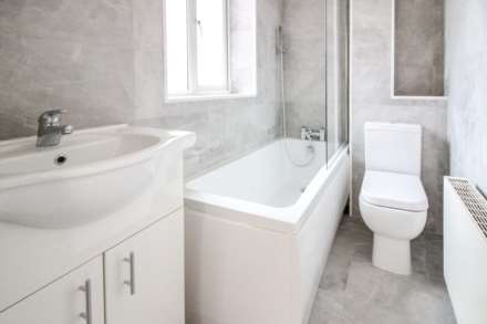 Russell Avenue, Aylesbury, Image 5