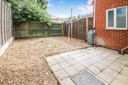 Russell Avenue, Aylesbury, Image 6