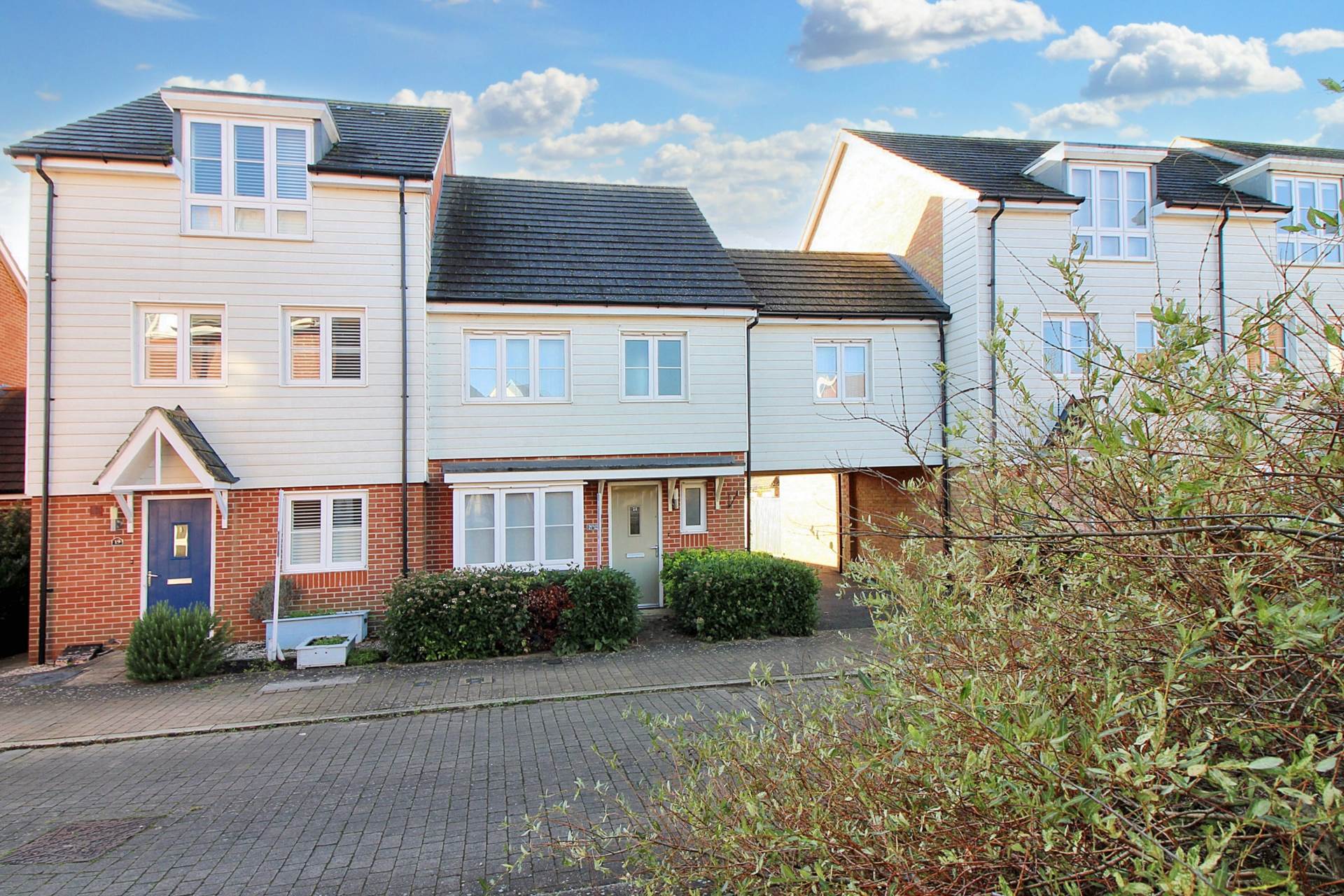 Pershore Way, Aylesbury, Image 1