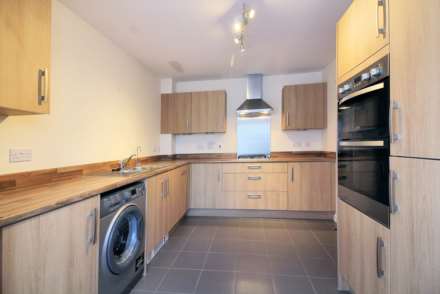 Pershore Way, Aylesbury, Image 2