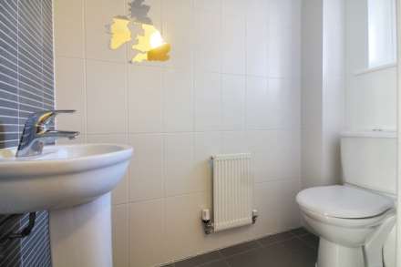 Pershore Way, Aylesbury, Image 7