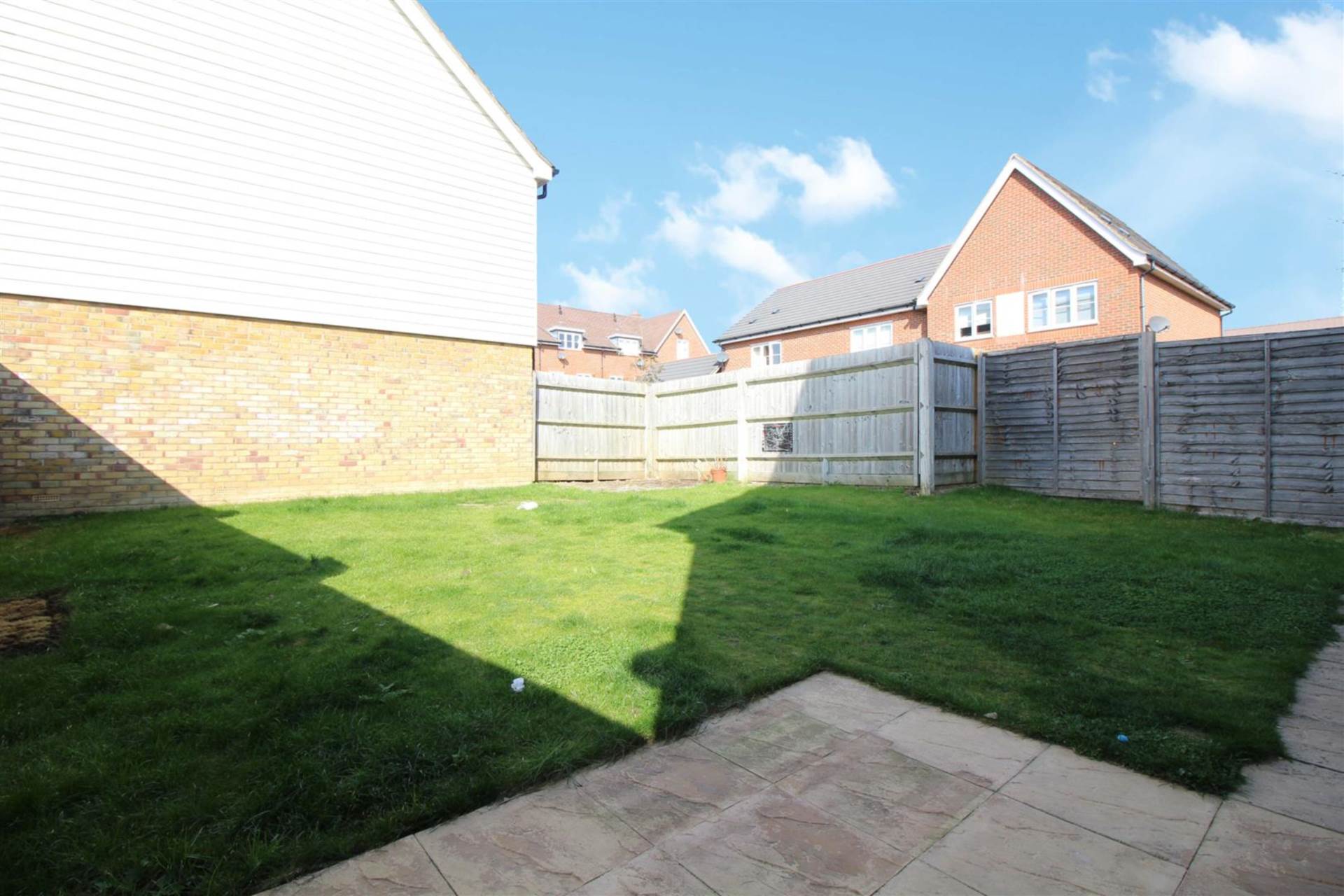 Pershore Way, Aylesbury, Image 10