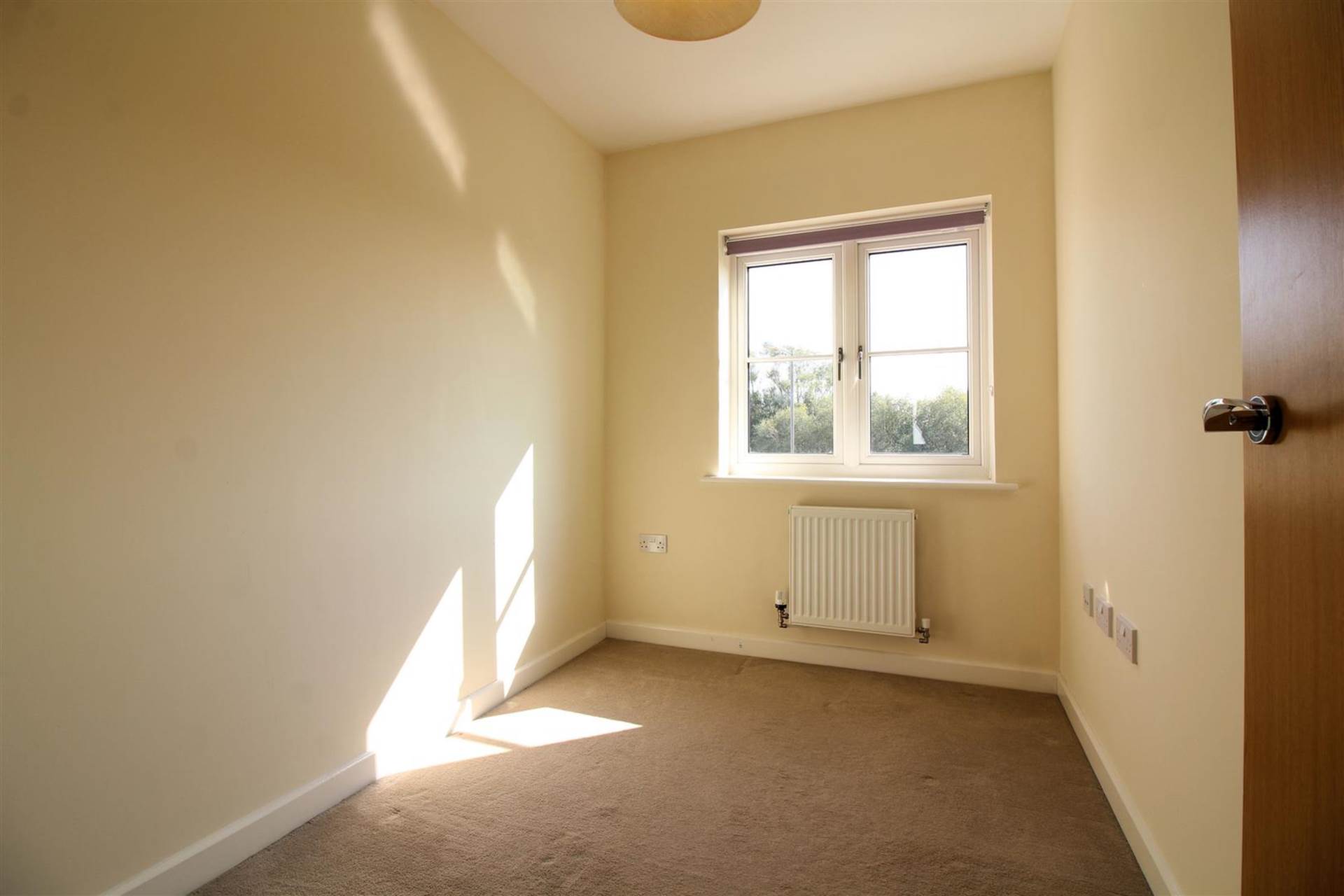 Pershore Way, Aylesbury, Image 3