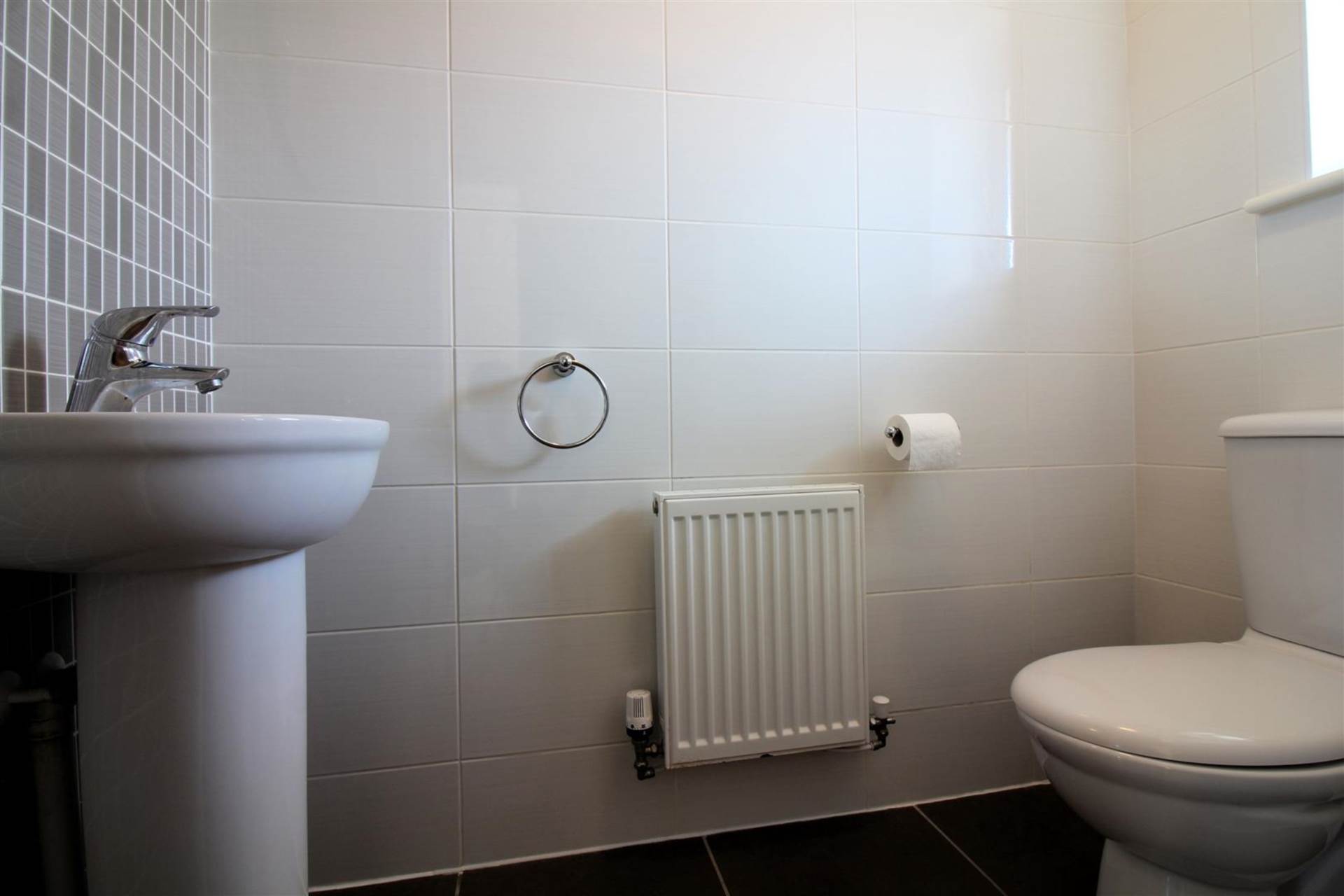 Pershore Way, Aylesbury, Image 6