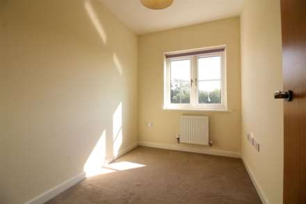 Pershore Way, Aylesbury, Image 3