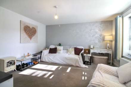 Merryweather Street, Aylesbury, Image 4