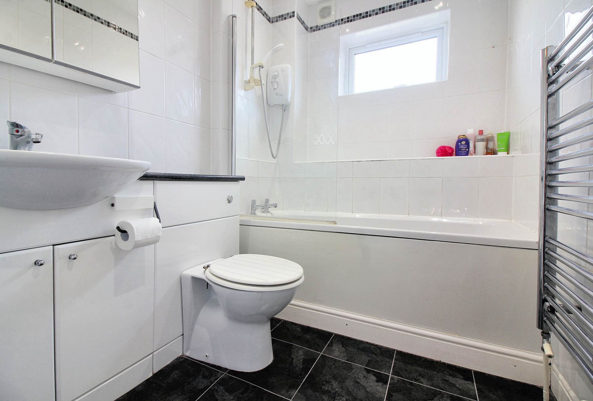 Deverill Road, Aylesbury, Image 5