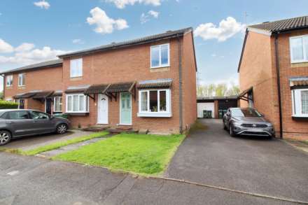 Deverill Road, Aylesbury, Image 1