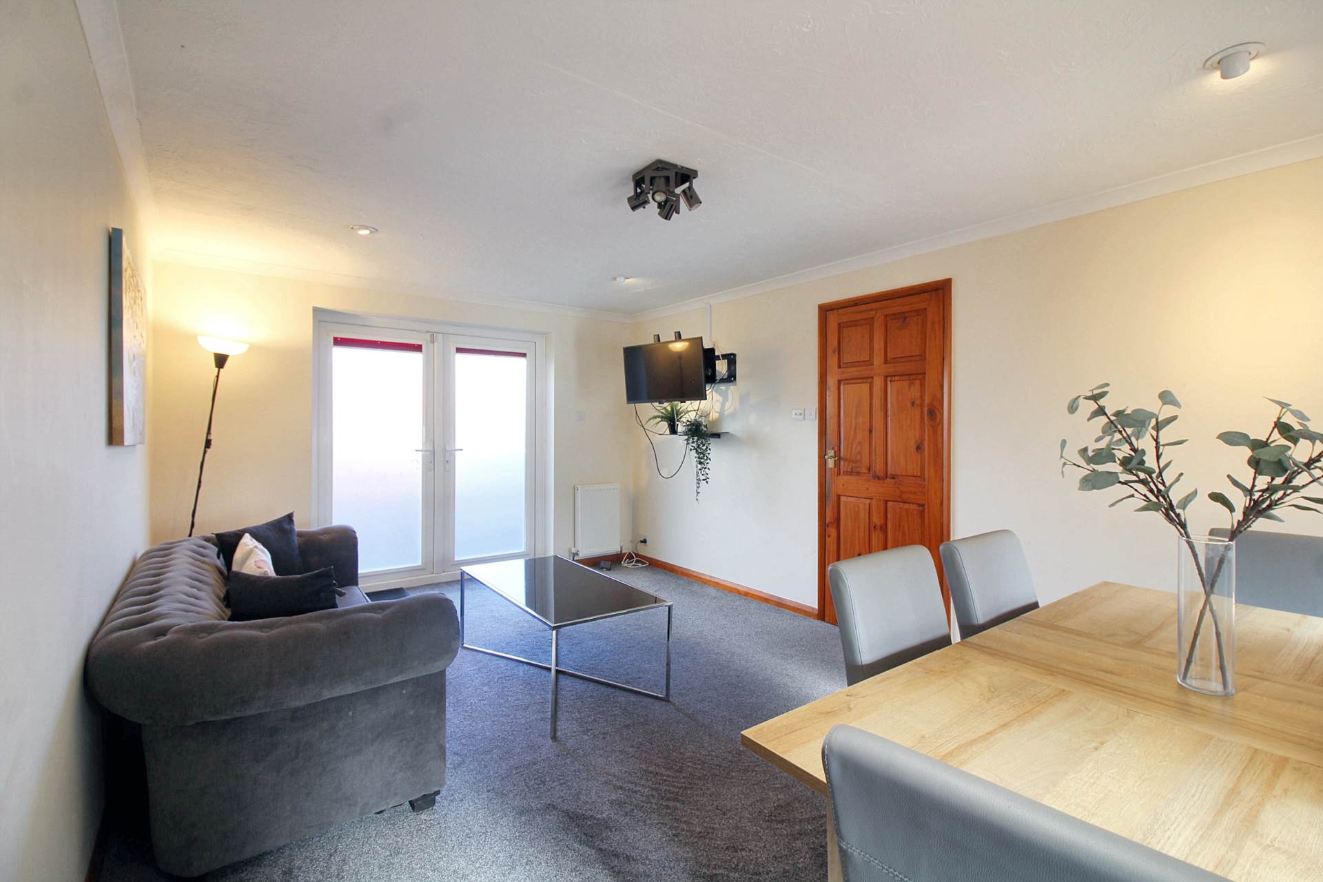 Norfolk Terrace, Aylesbury, Image 3