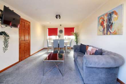 Norfolk Terrace, Aylesbury, Image 2
