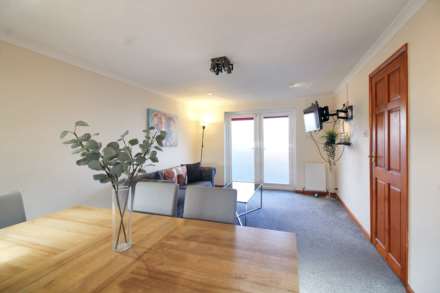 Norfolk Terrace, Aylesbury, Image 4
