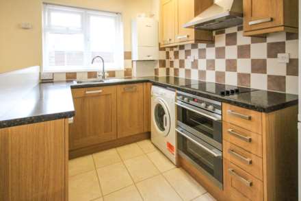 Warwick Court, Bicester, Image 3