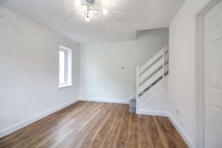 Turner Walk, Aylesbury, Image 3