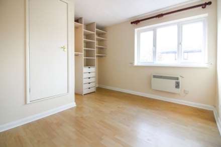 Sharp Close, Aylesbury, Image 6