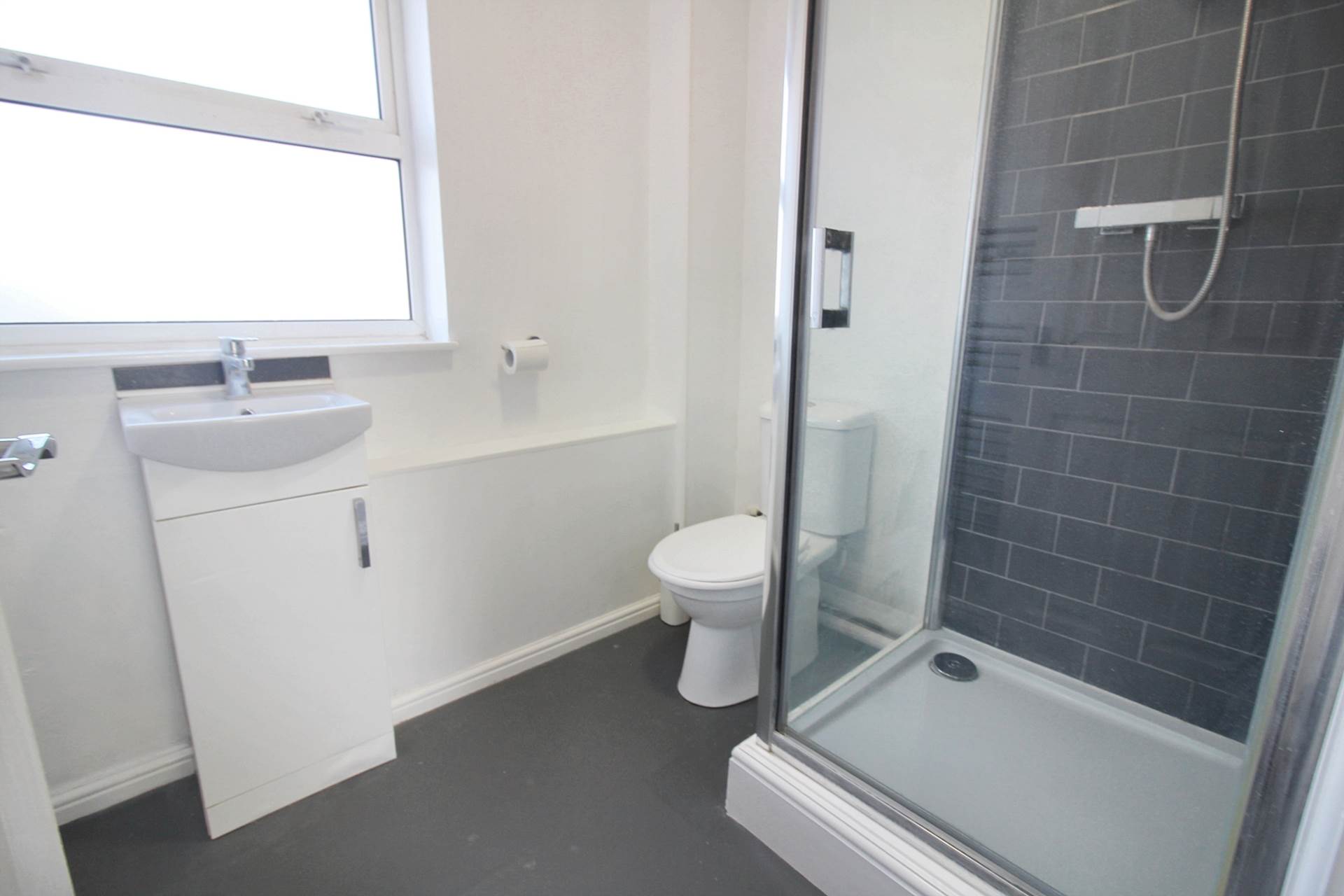 York Place, Aylesbury, Image 4