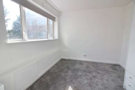 York Place, Aylesbury, Image 3