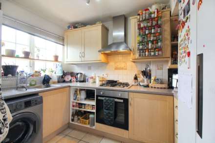 Brotheridge Court, Aylesbury, Image 2