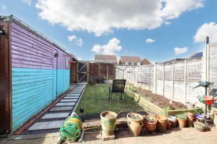 Brotheridge Court, Aylesbury, Image 5